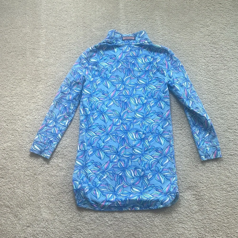 Vineyard Vines Kids Blue Leaf Rashguard - Picture 4 of 5